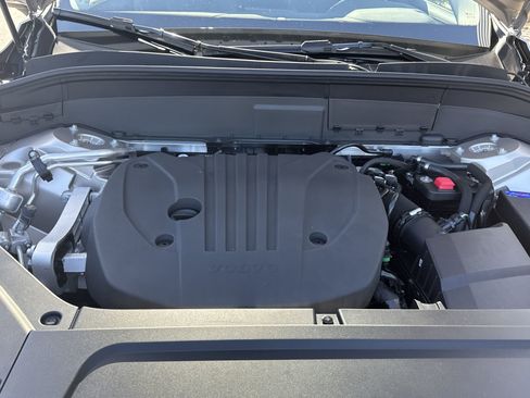 New 2026 Volvo XC90 B5 Plus w/ Protection Package image 28