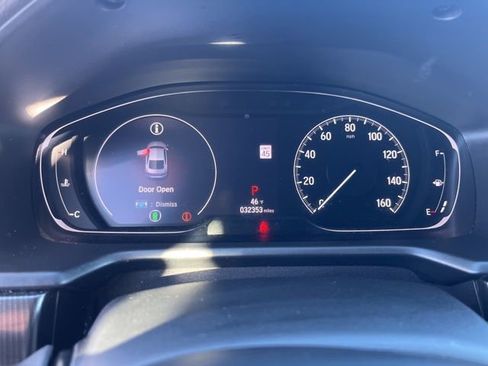 Used 2018 Honda Accord Sport image 16