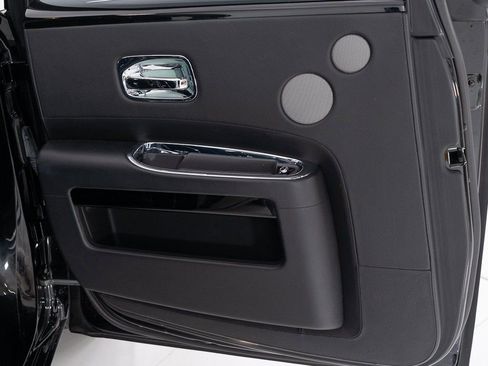 Certified 2017 Rolls-Royce Ghost image 22