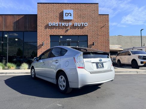 Used 2010 Toyota Prius Four FWD image 8