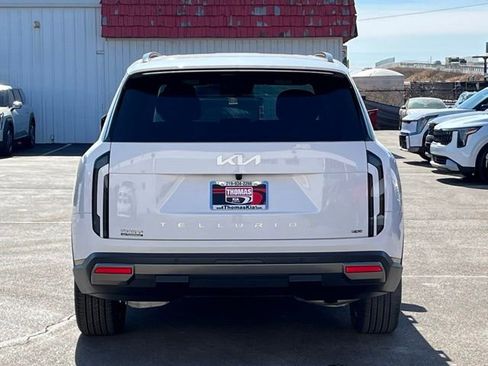 New 2027 Kia Telluride S image 11