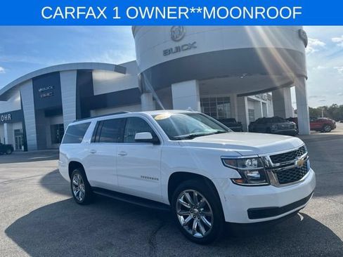 Used 2017 Chevrolet Suburban LT AWD/4WD image 22