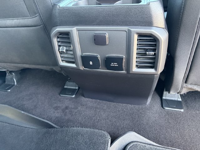 Used 2019 Ford F150 XLT w/ Equipment Group 302A Luxury AWD/4WD image 16