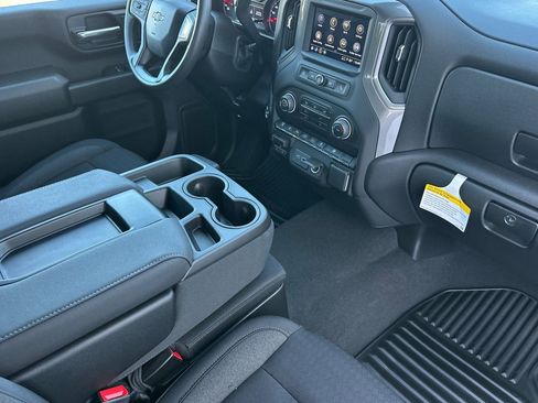 New 2026 Chevrolet Silverado 2500 Custom w/ Custom Value Package image 15