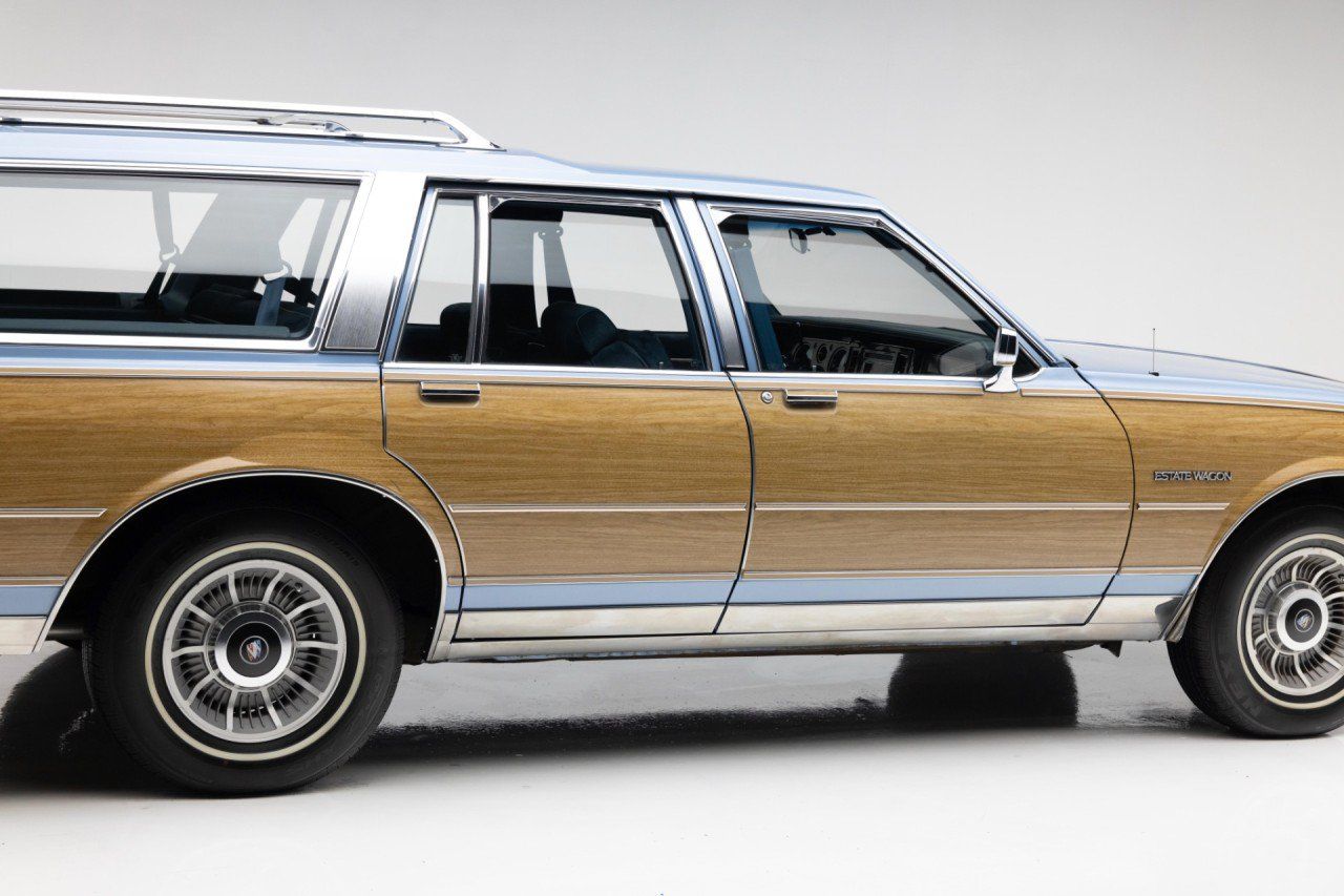 Used 1990 Buick Le Sabre Estate RWD image 33