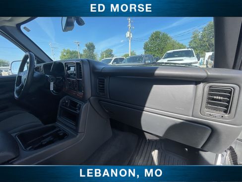 Used 2005 Chevrolet Silverado 3500 LS w/ Skid Plate Package AWD/4WD image 25