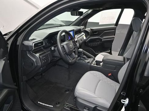 New 2026 Toyota Tacoma SR5 AWD/4WD image 4