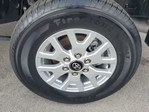 Used 2025 Toyota Tacoma SR5 image 26