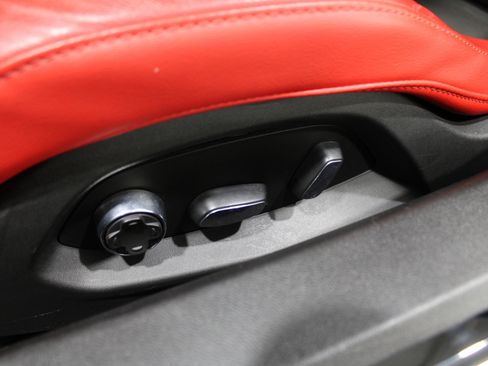 Used 2023 Chevrolet Corvette Stingray Premium Conv w/ 3LT image 5