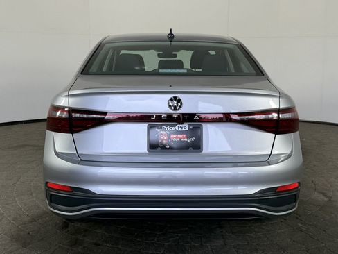Used 2026 Volkswagen Jetta S FWD image 6