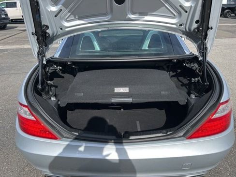 Used 2012 Mercedes-Benz SLK 350 image 17