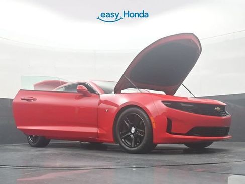 Used 2022 Chevrolet Camaro LT RWD image 26
