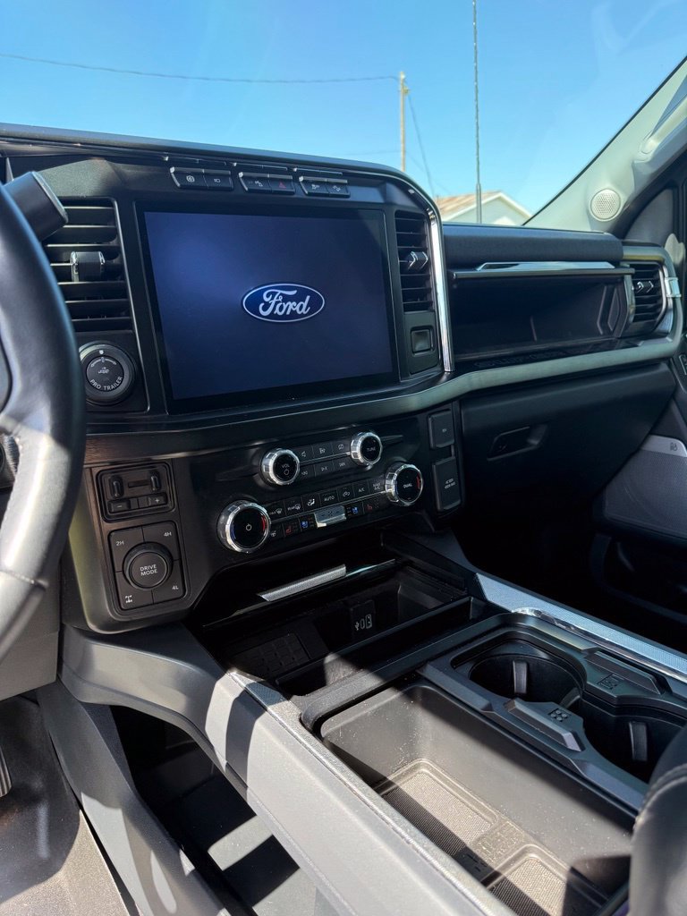 Used 2024 Ford F350 Lariat w/ Lariat Ultimate Package AWD/4WD image 20