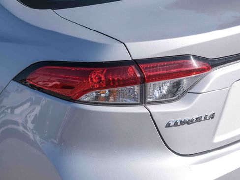 Certified 2024 Toyota Corolla LE FWD image 7