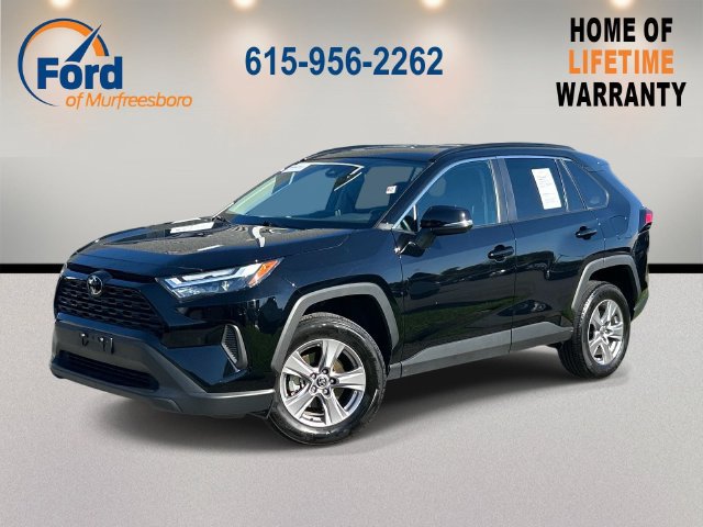 Used 2025 Toyota RAV4 XLE FWD image 1