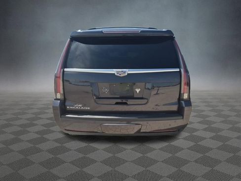 Used 2016 Cadillac Escalade Luxury AWD/4WD image 3