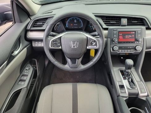 Used 2020 Honda Civic LX image 3