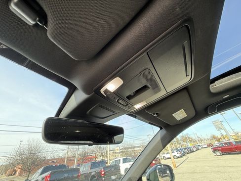 Used 2025 Honda CR-V Sport-L image 23