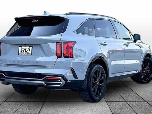 Used 2022 Kia Sorento SX FWD image 12