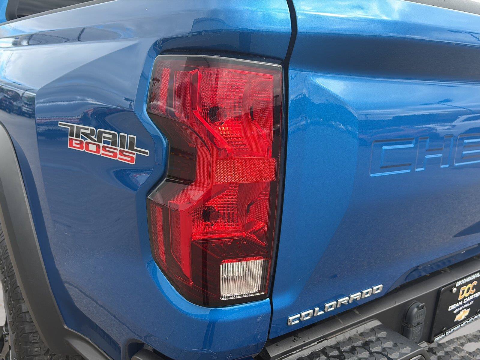 Used 2024 Chevrolet Colorado Trail Boss w/ Advanced Trailering Package AWD/4WD image 36
