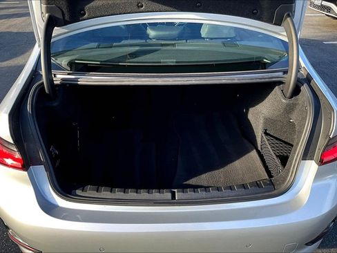 Used 2019 BMW 330i Sedan w/ Convenience Package image 22