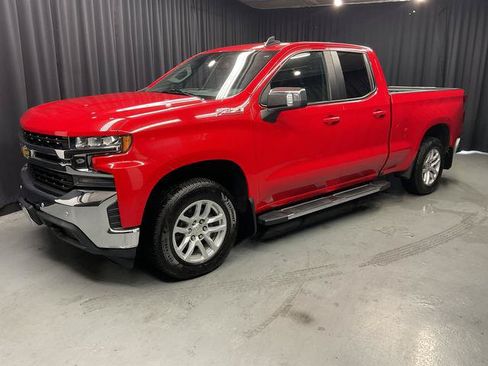 Used 2019 Chevrolet Silverado 1500 LT w/ All-Star Edition AWD/4WD image 3