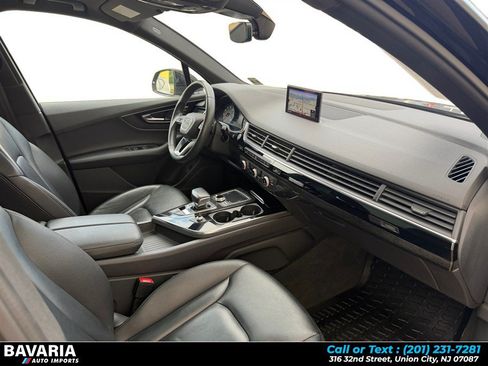 Used 2019 Audi Q7 3.0T Premium w/ Convenience Package AWD/4WD image 17