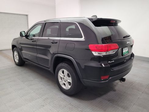 Used 2017 Jeep Grand Cherokee Laredo AWD/4WD image 5