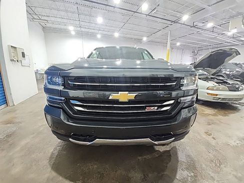 Used 2017 Chevrolet Silverado 1500 LTZ Z71 w/ LTZ Plus Package AWD/4WD image 2
