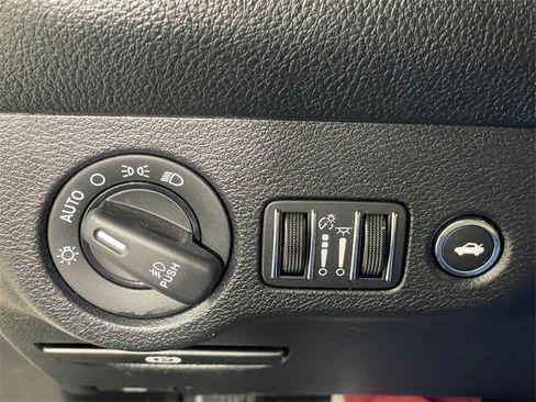 Used 2019 Dodge Challenger R/T Scat Pack w/ Shaker Package image 14