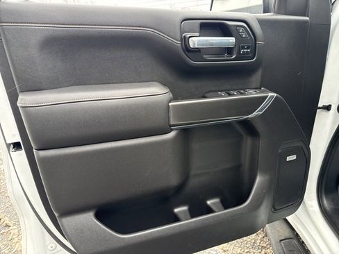 Used 2021 GMC Sierra 1500 AT4 w/ AT4 Premium Package image 17