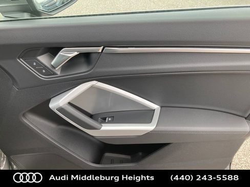 Used 2025 Audi Q3 2.0T Premium w/ Convenience Package image 24