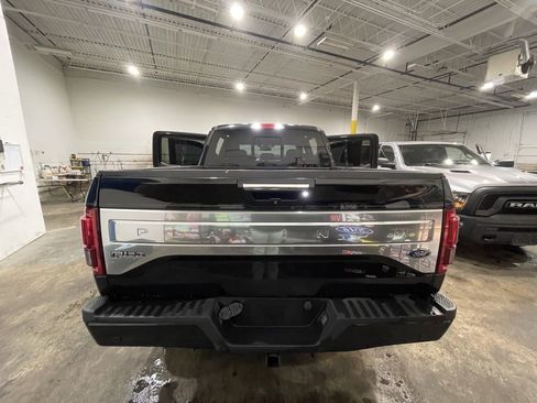 Used 2015 Ford F150 Platinum w/ Equipment Group 701A Luxury image 9