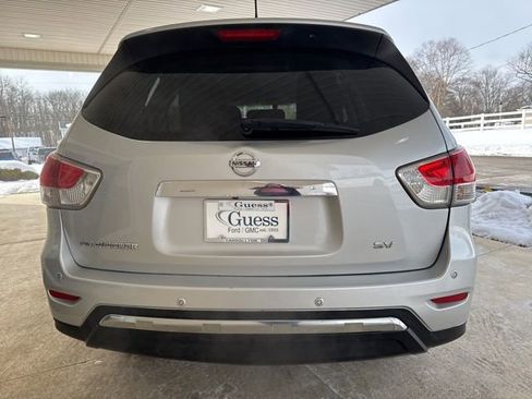 Used 2013 Nissan Pathfinder SV image 8