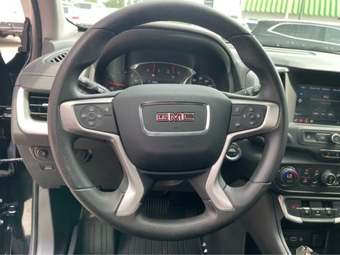 Used 2023 GMC Terrain SLE w/ Driver Convenience Package AWD/4WD image 18