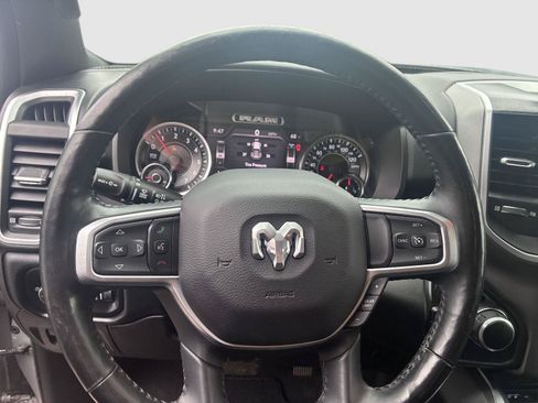 Used 2019 RAM 1500 Big Horn AWD/4WD image 6