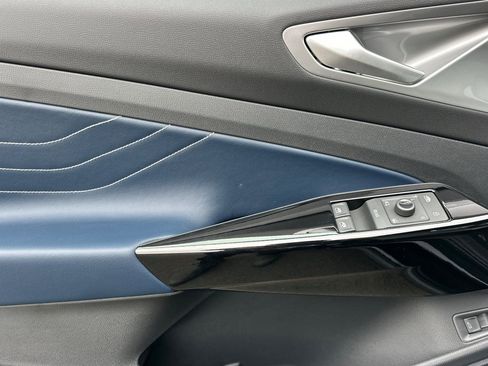 New 2026 Volkswagen ID.4 Pro S Plus AWD/4WD image 10