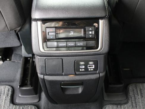 Used 2025 Subaru Ascent Premium AWD/4WD image 28