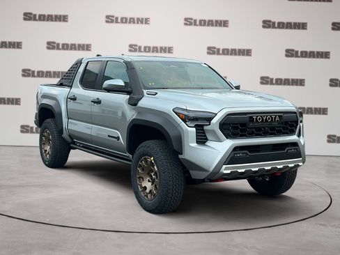 New 2025 Toyota Tacoma 4x4 Double Cab Hybrid image 7