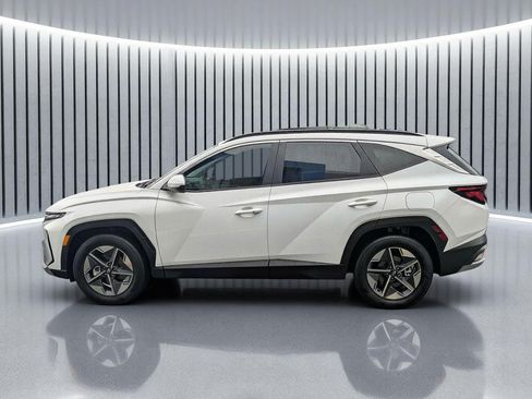 Used 2026 Hyundai Tucson SEL FWD image 9