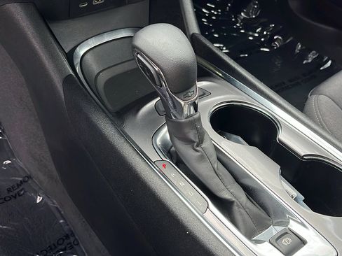 Certified 2022 Chevrolet Malibu LT image 21