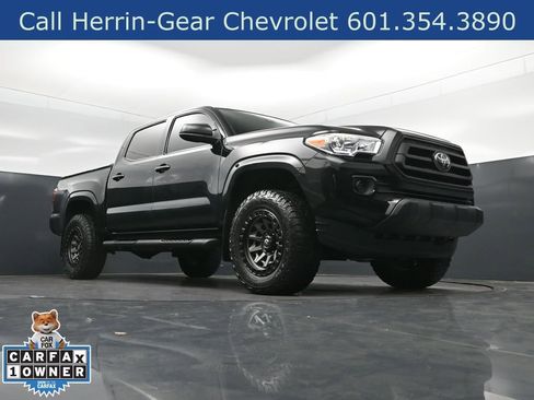 Used 2023 Toyota Tacoma SR AWD/4WD image 45