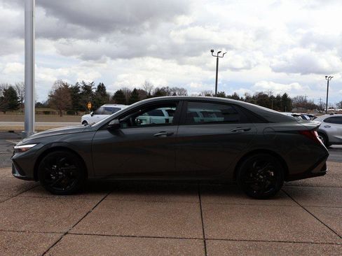 New 2026 Hyundai Elantra Sport image 3