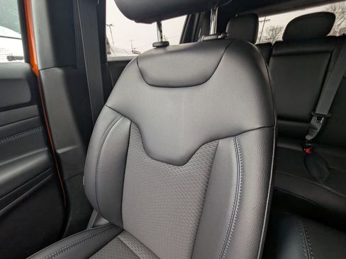 New 2026 Jeep Compass Latitude image 13