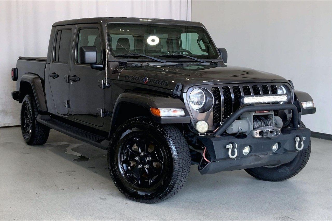 Used 2022 Jeep Gladiator Sport AWD/4WD image 34