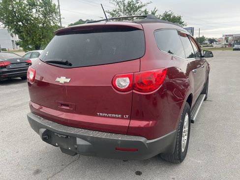 Used 2010 Chevrolet Traverse LT AWD/4WD image 5