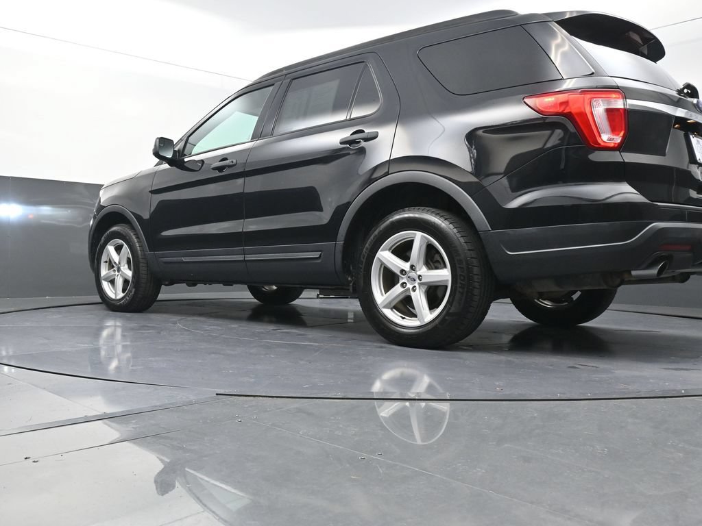 Used 2018 Ford Explorer 4WD w/ Class II Trailer Tow Package image 25