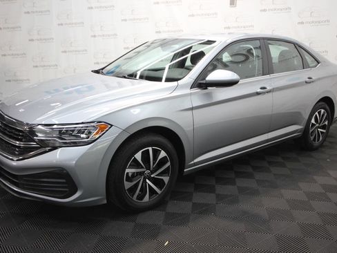 Used 2024 Volkswagen Jetta S FWD image 2
