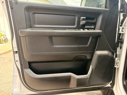 Used 2015 RAM 1500 Tradesman w/ Popular Equipment Group AWD/4WD image 9