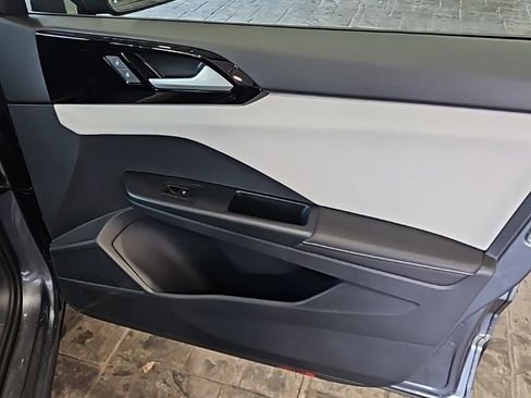 New 2026 Volkswagen Taos S image 11